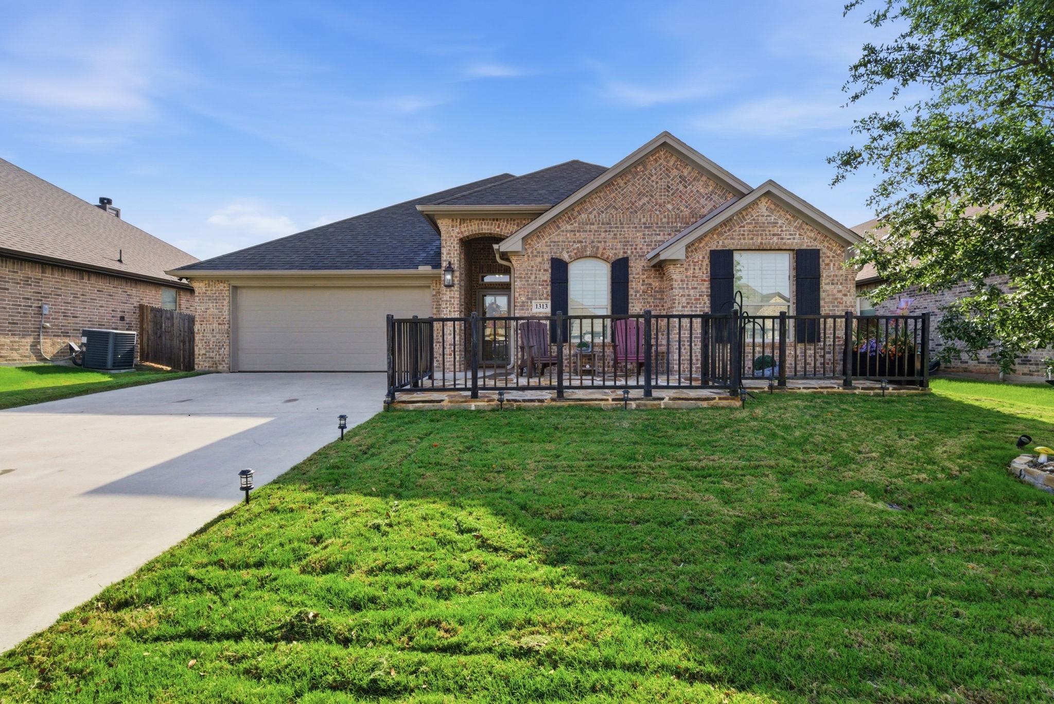 1313 Parkers Draw Avenue Weatherford TX 76086