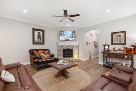 1313 Parkers Draw Avenue Weatherford TX 76086
