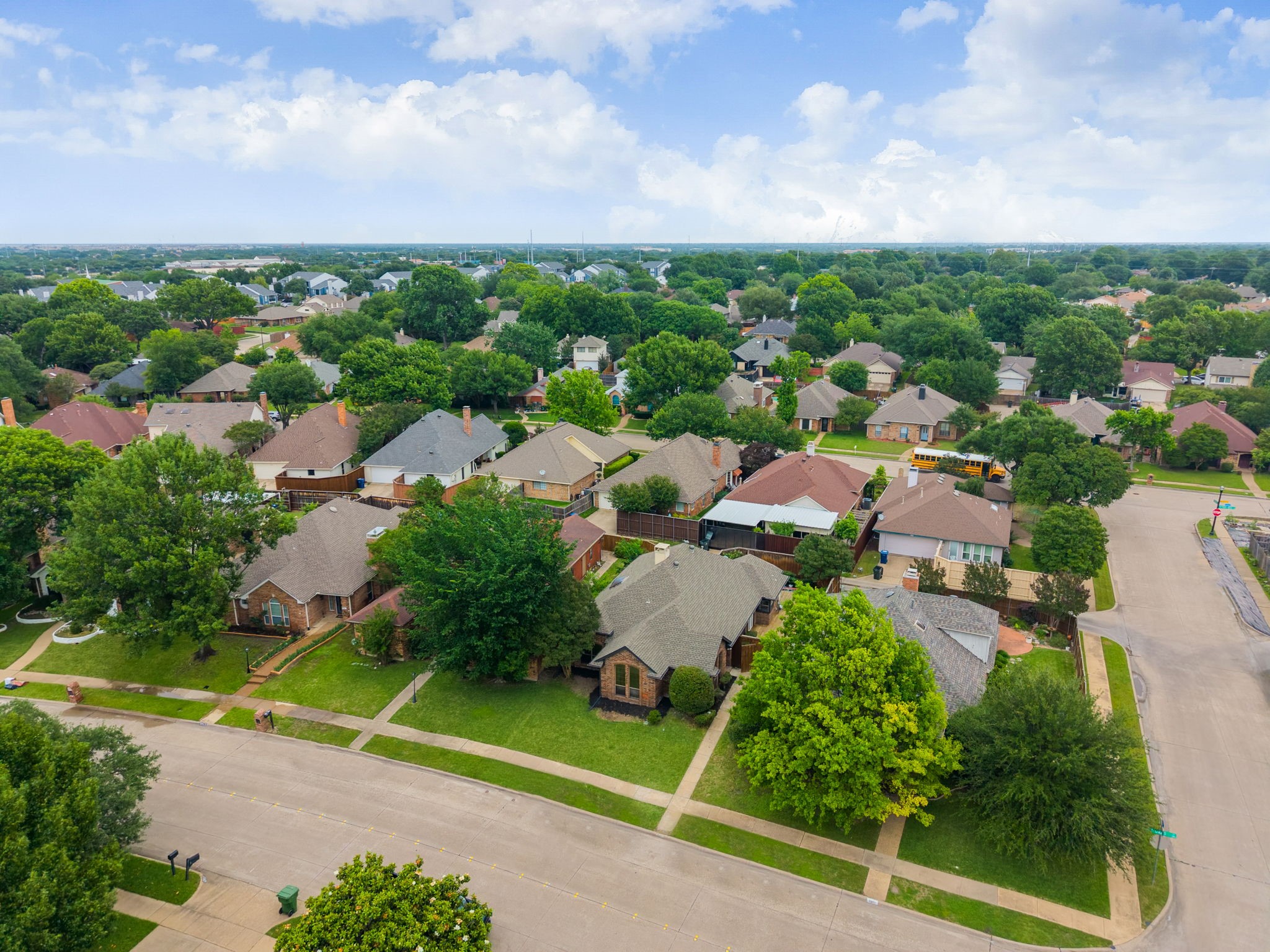 2805 Big Oaks Drive Garland TX 75044
