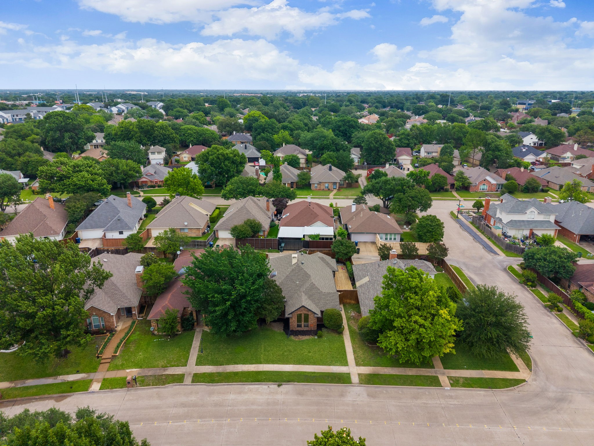 2805 Big Oaks Drive Garland TX 75044