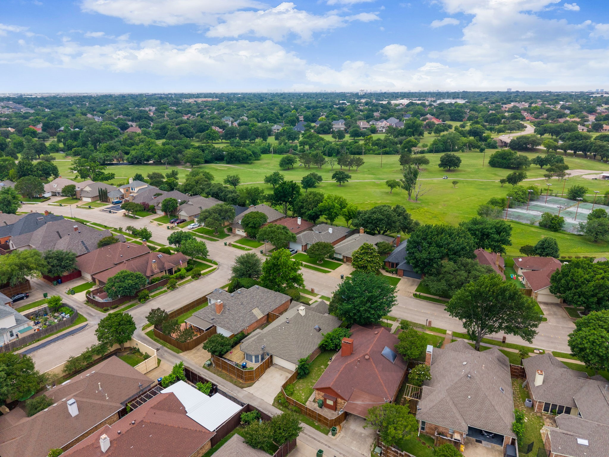 2805 Big Oaks Drive Garland TX 75044