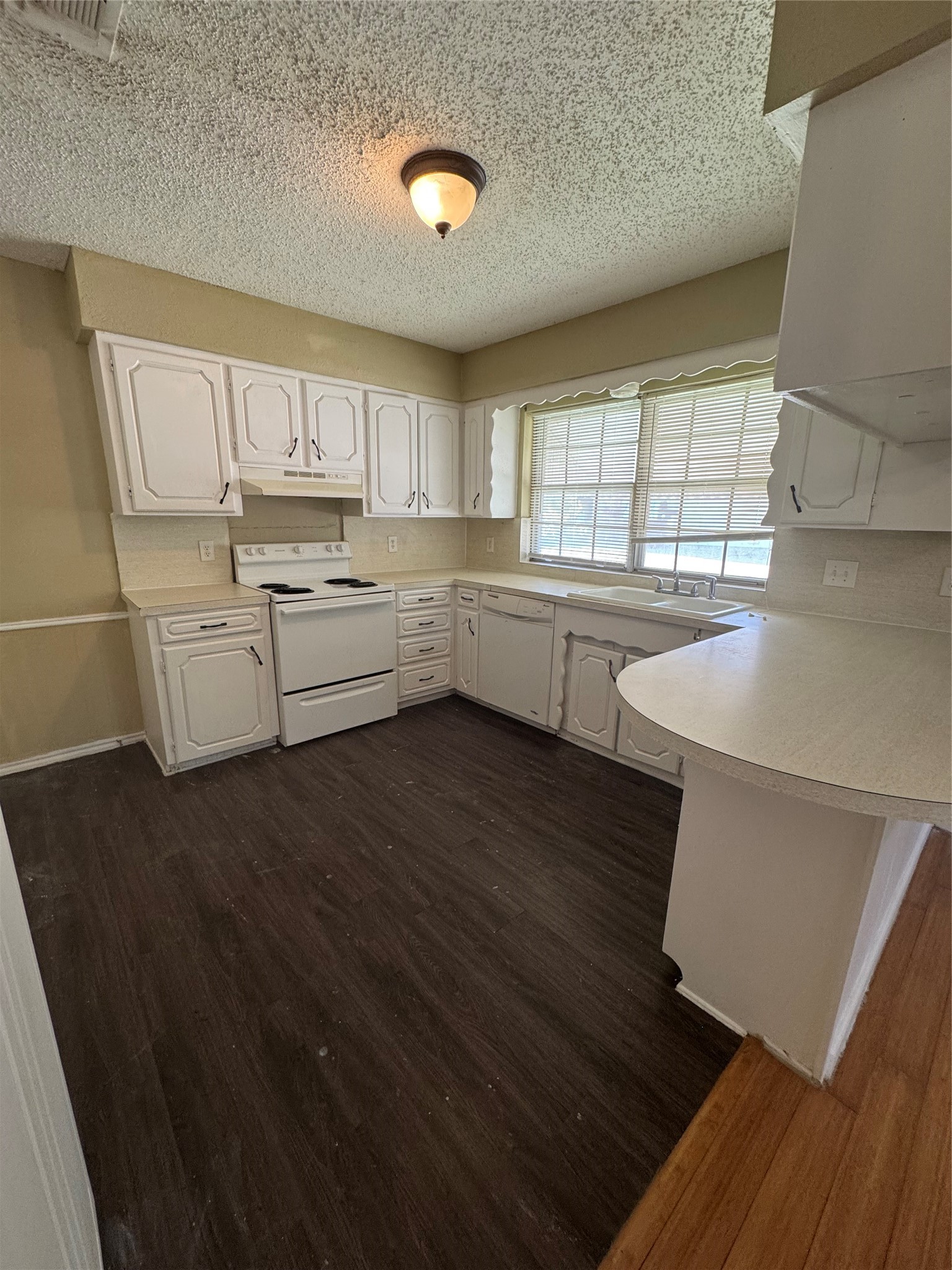 512 E Willow Lane Princeton TX 75407