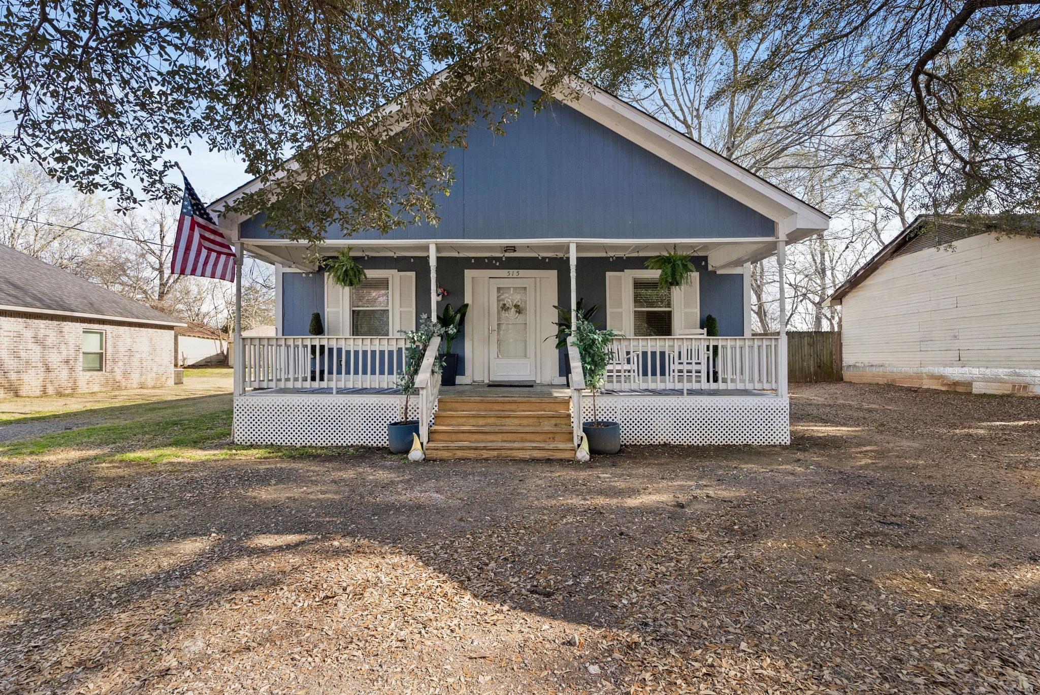 515 W Emma Bullard TX 75757