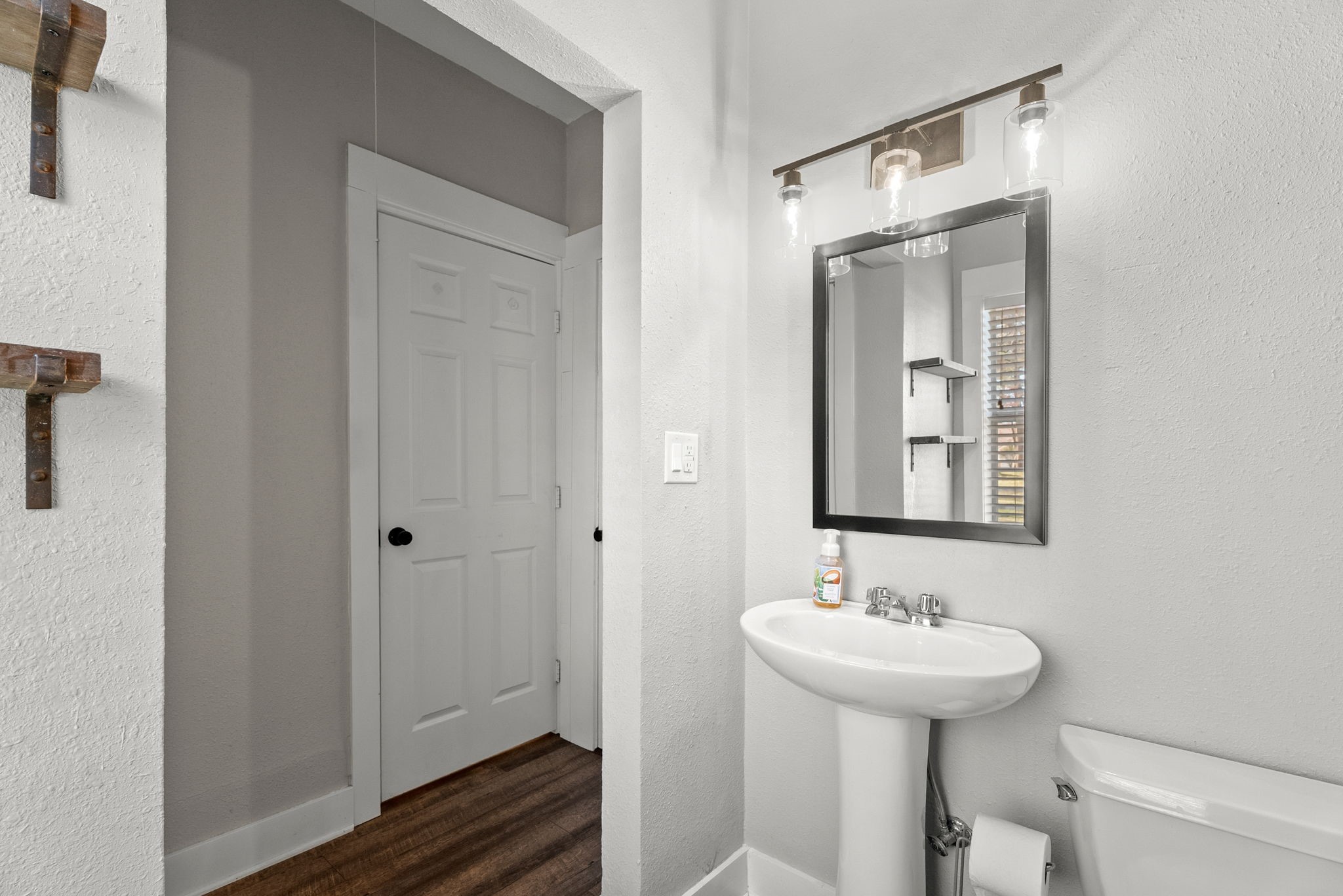 515 W Emma Bullard TX 75757