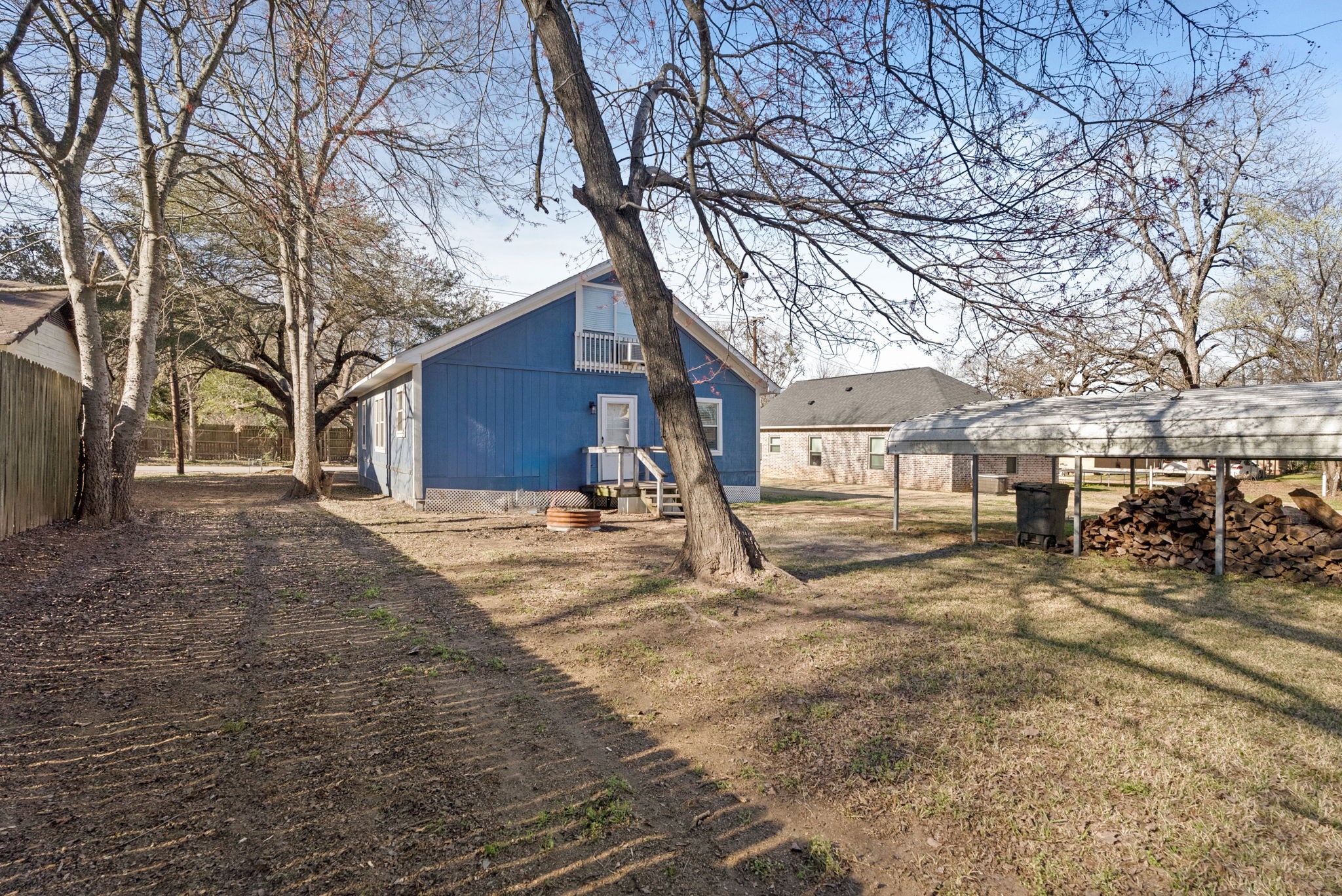 515 W Emma Bullard TX 75757