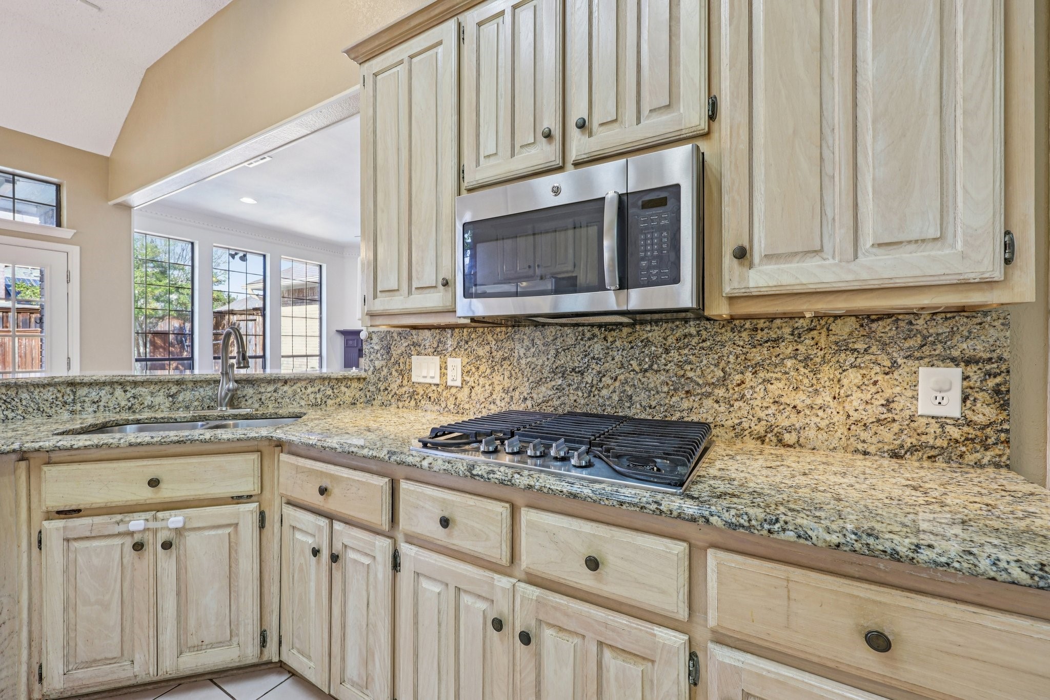 8709 Bayshore Lane Rowlett TX 75088