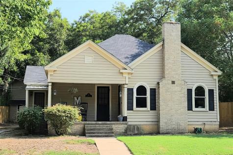 115 W Lee Avenue Weatherford TX 76086
