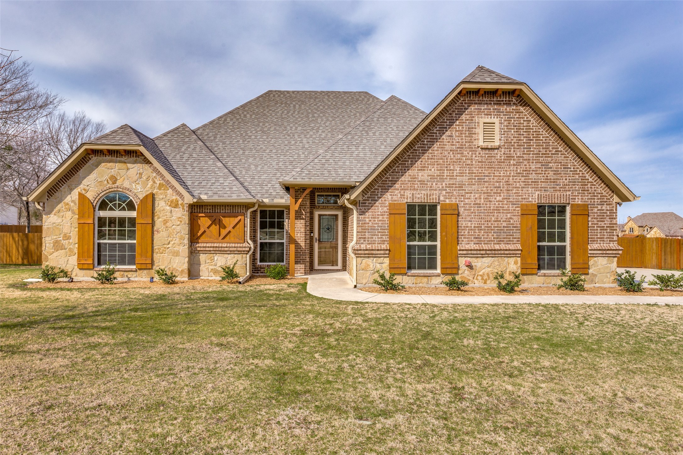 300 Miramar Circle Weatherford TX 76085