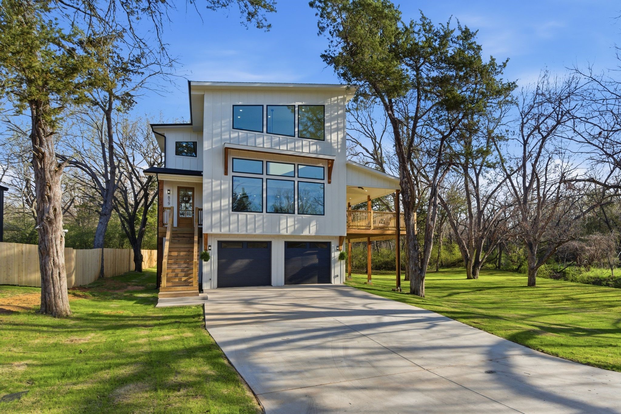 819 Dubois Street Denison TX 75020