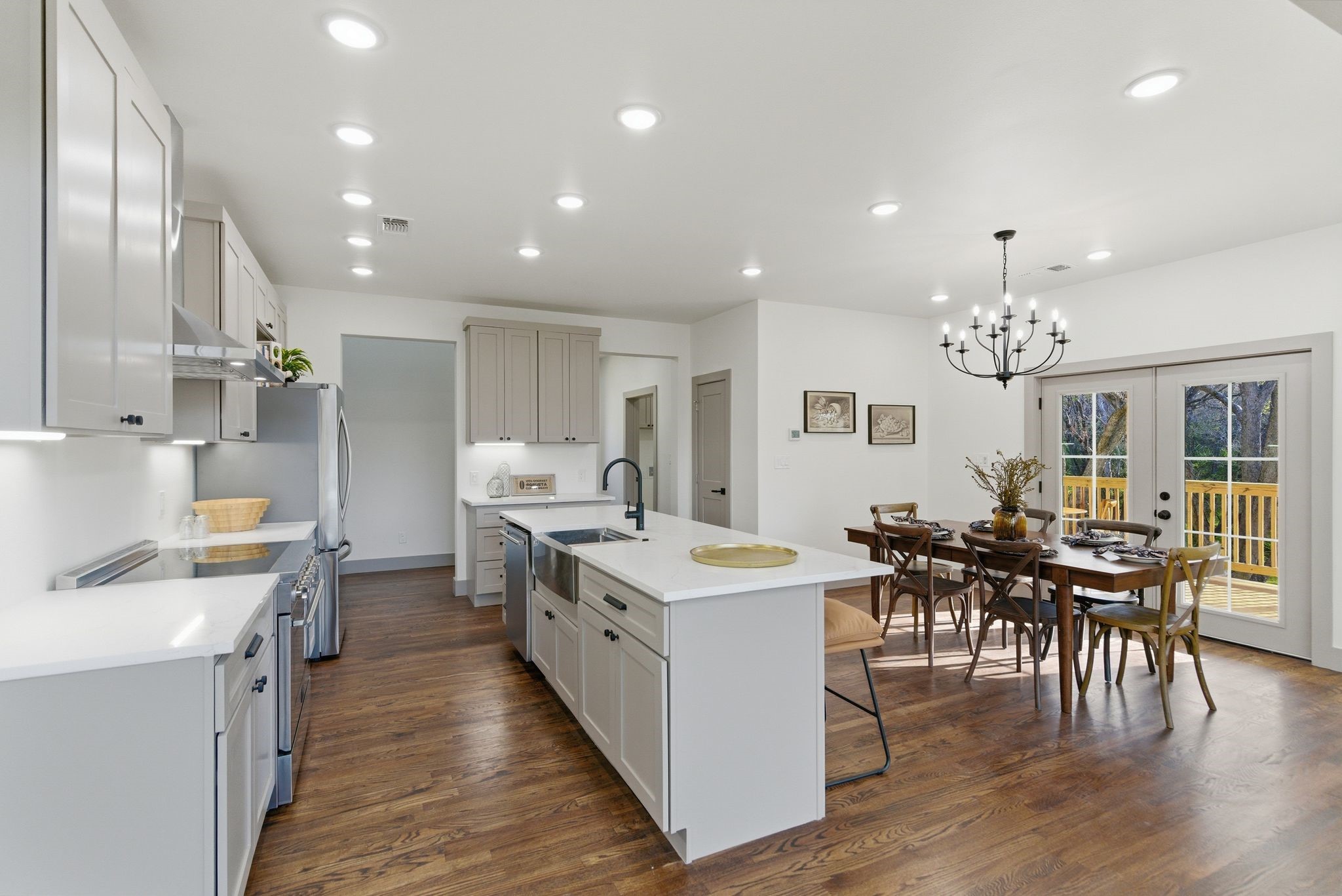 819 Dubois Street Denison TX 75020