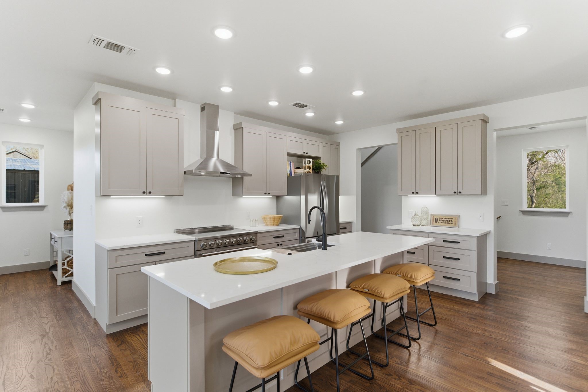819 Dubois Street Denison TX 75020