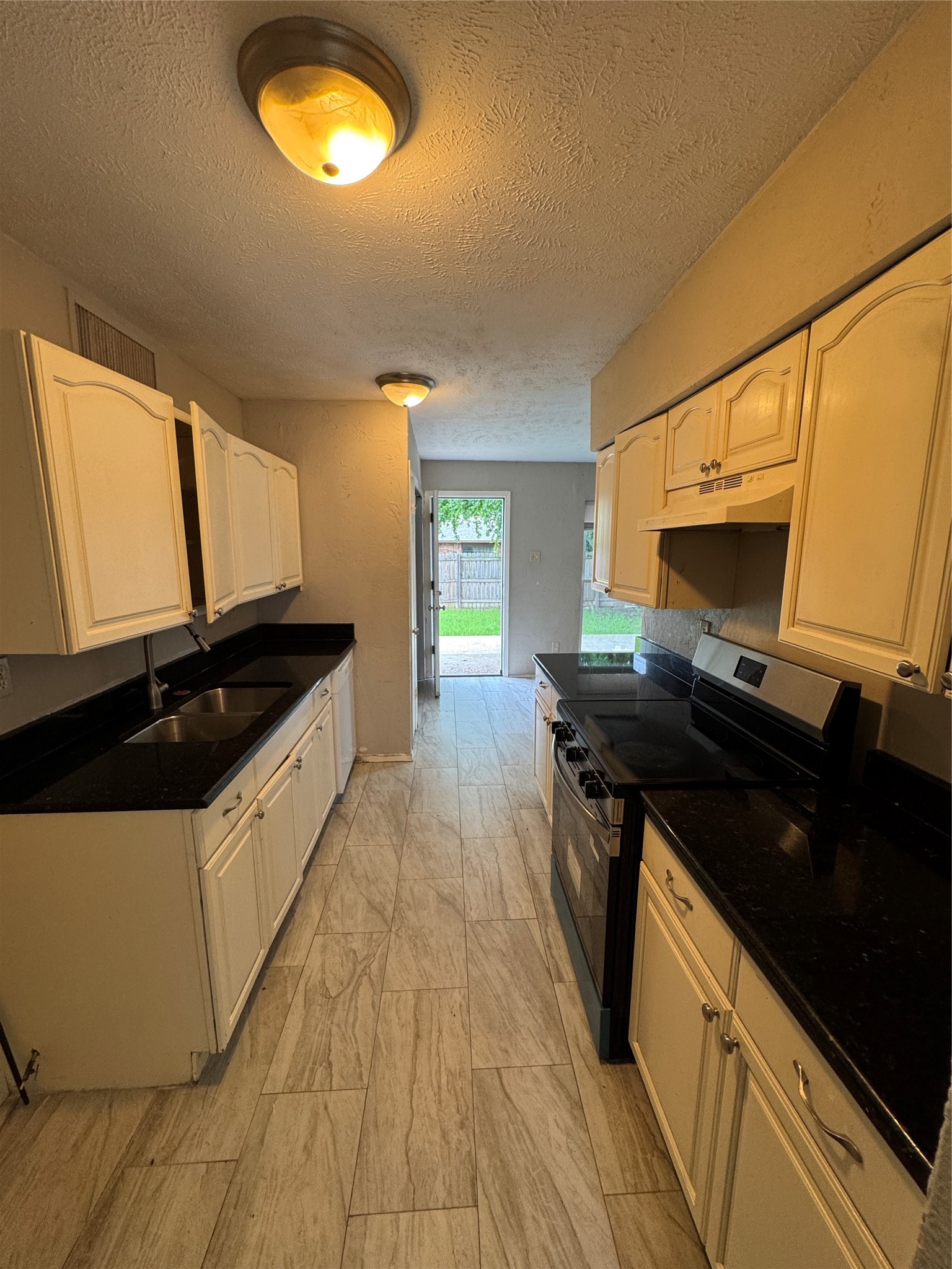 542 Hanover Drive Allen TX 75002