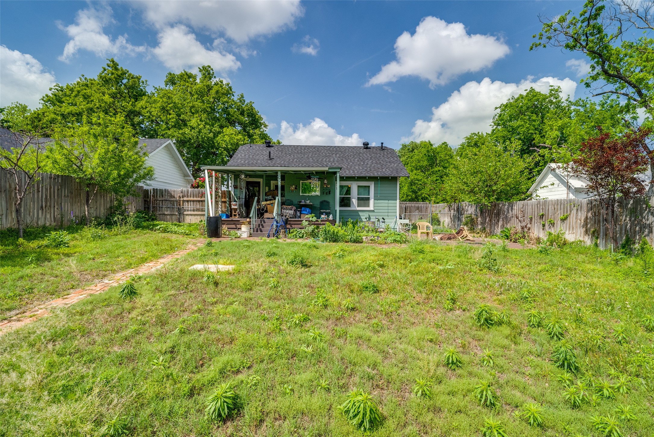 425 W Ball Street Weatherford TX 76086
