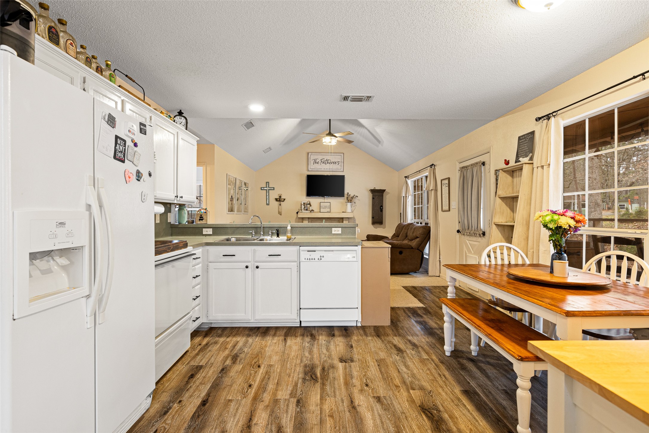 428 Cherrywood Holly Lake Ranch TX 75765