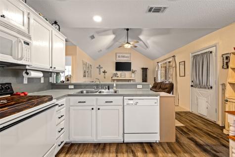 428 Cherrywood Holly Lake Ranch TX 75765