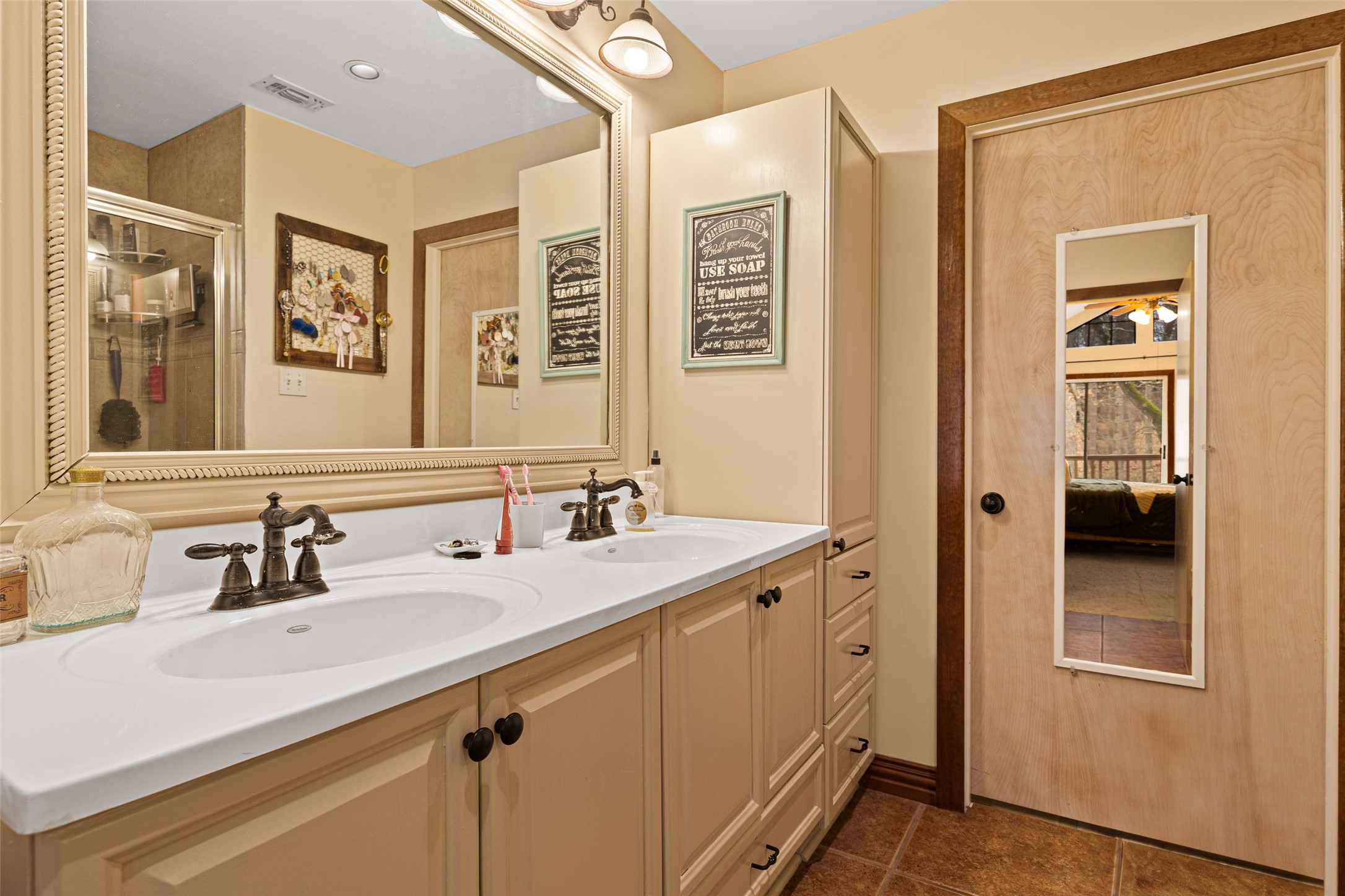 428 Cherrywood Holly Lake Ranch TX 75765