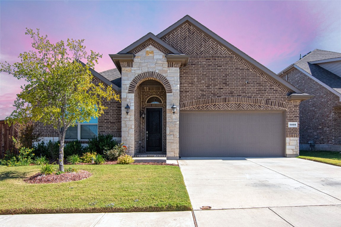 5808 Stonefield Lane Fort Worth TX 76137