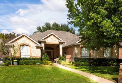 624 Palo Duro Drive Hurst TX 76054