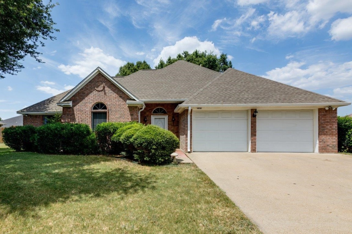 1420 Buckingham Lane Kaufman TX 75142