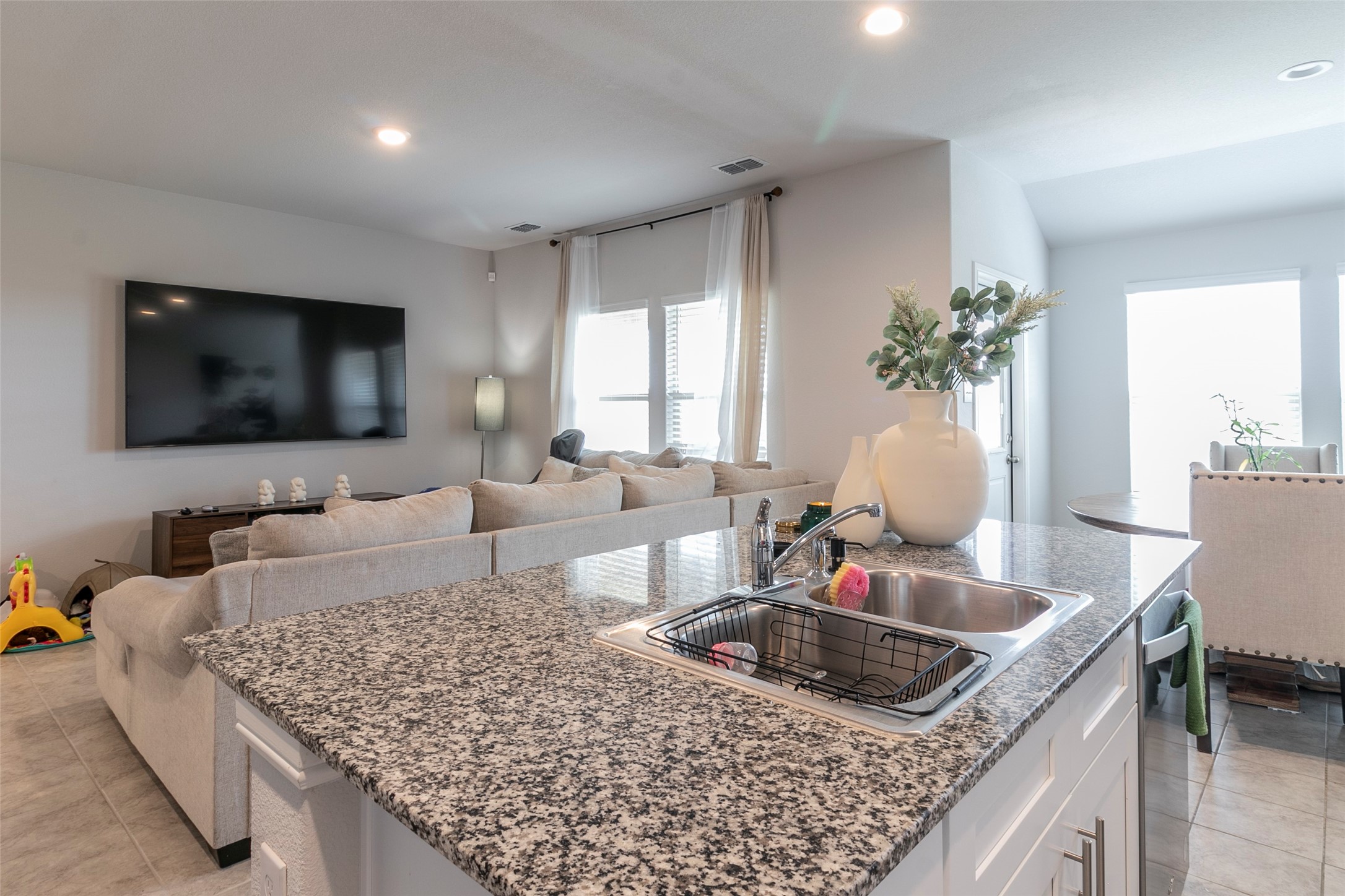 1905 Skylar Lane Cleburne TX 76033