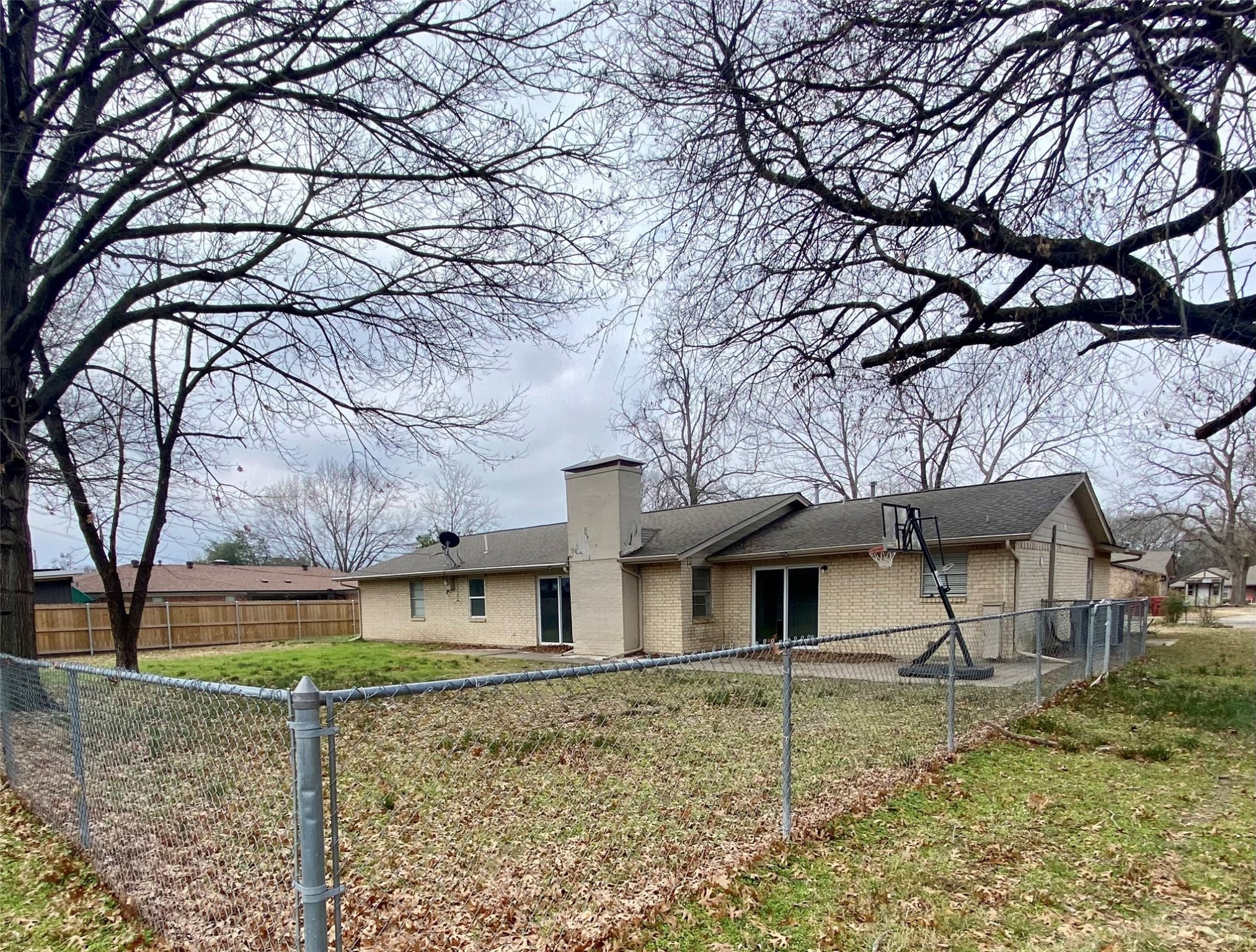 2004 Blue Bird Circle Bonham TX 75418