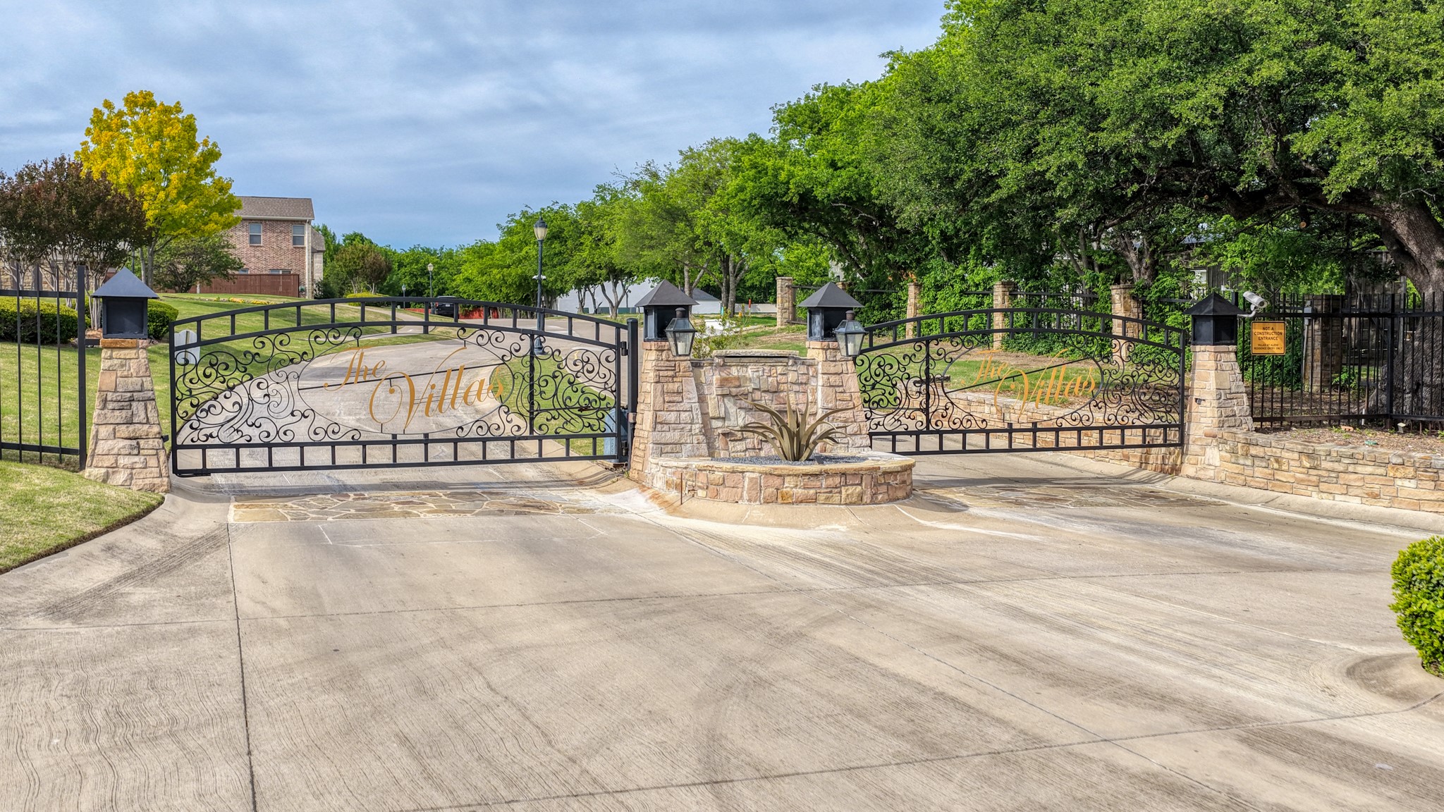 208 Park Villa Lane Aledo TX 76008