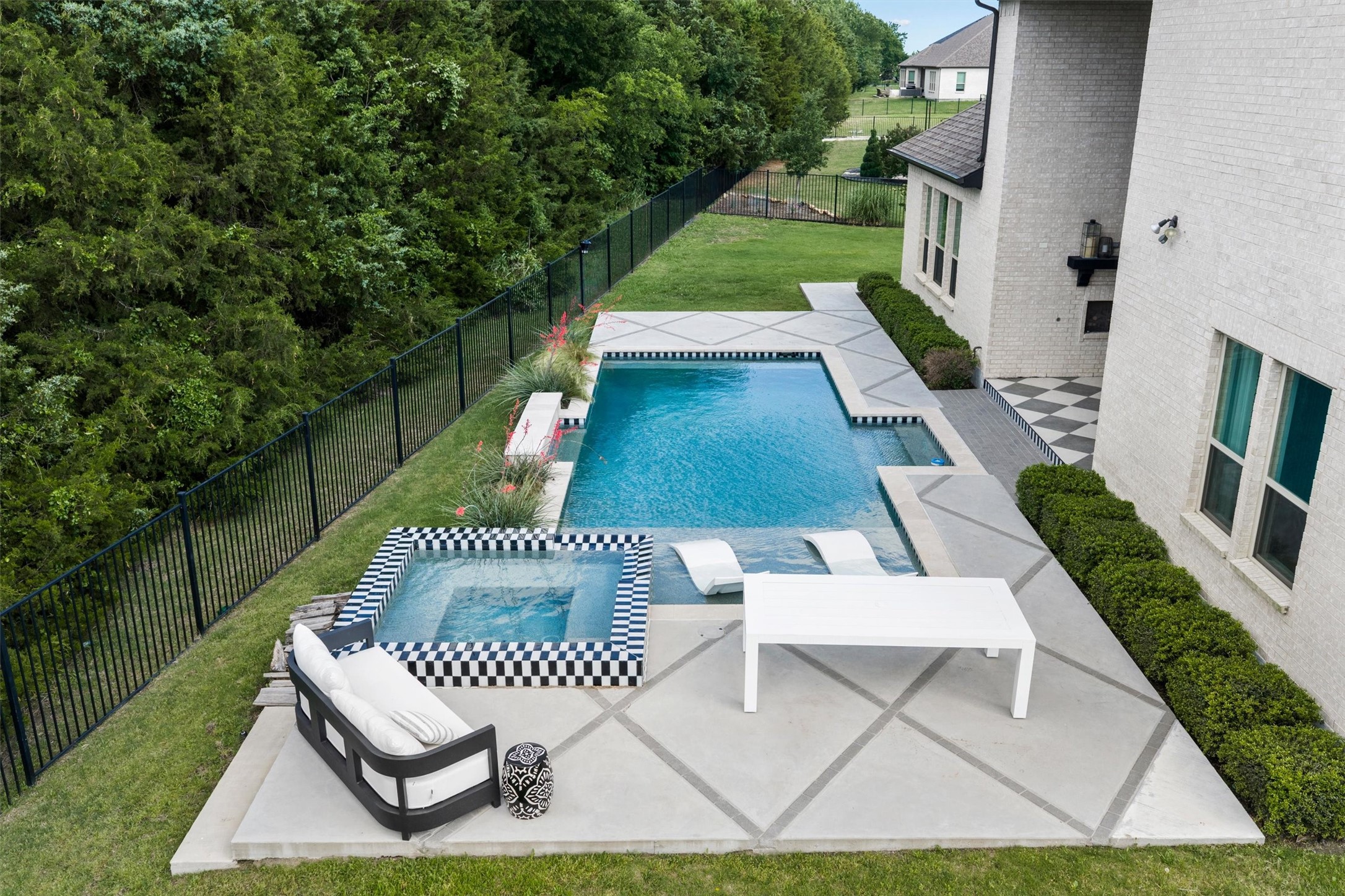 2516 Pampas Court Heath TX 75126