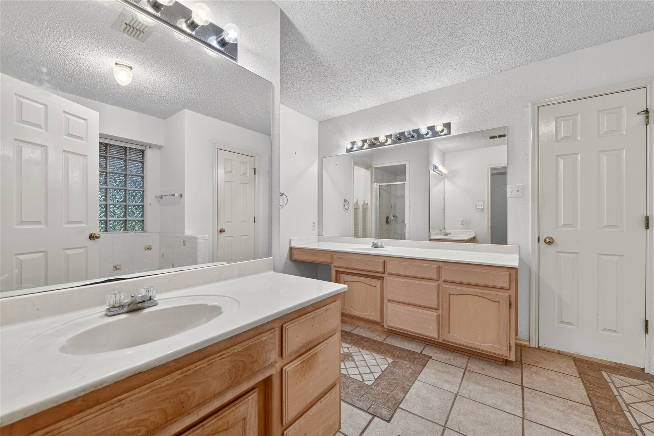 137 Tamarron Drive Lakeside TX 76135