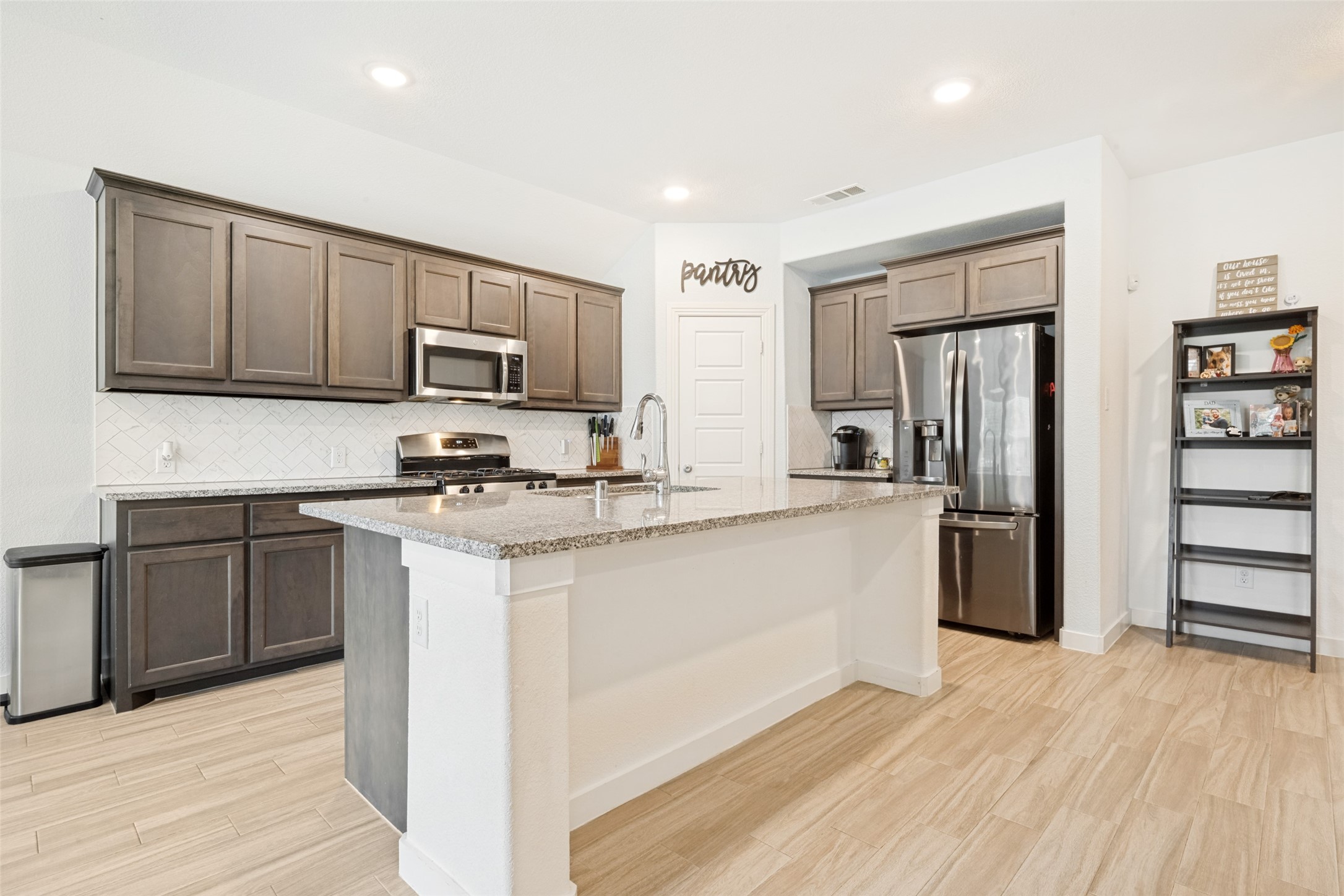 1837 Turnstone Trail Argyle TX 76226