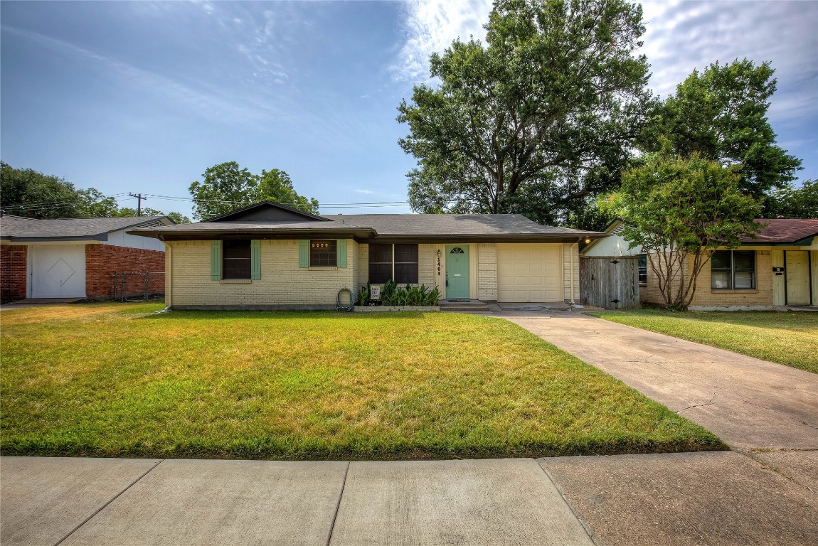 1404 Richard Street Mesquite TX 75149