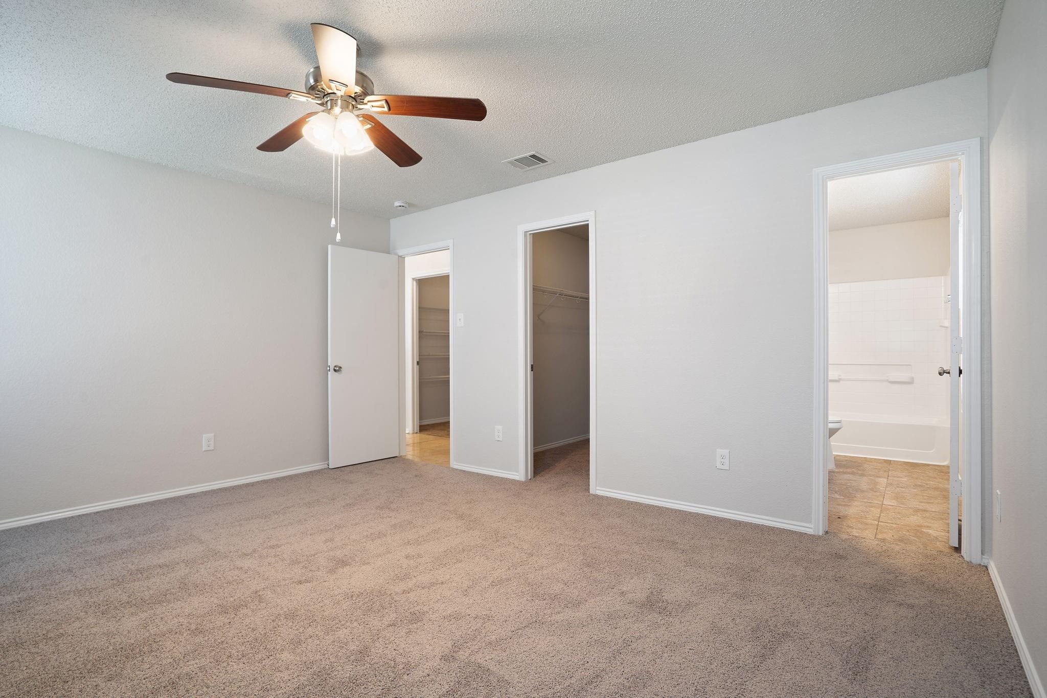 7816 Whitney Lane Fort Worth TX 76112