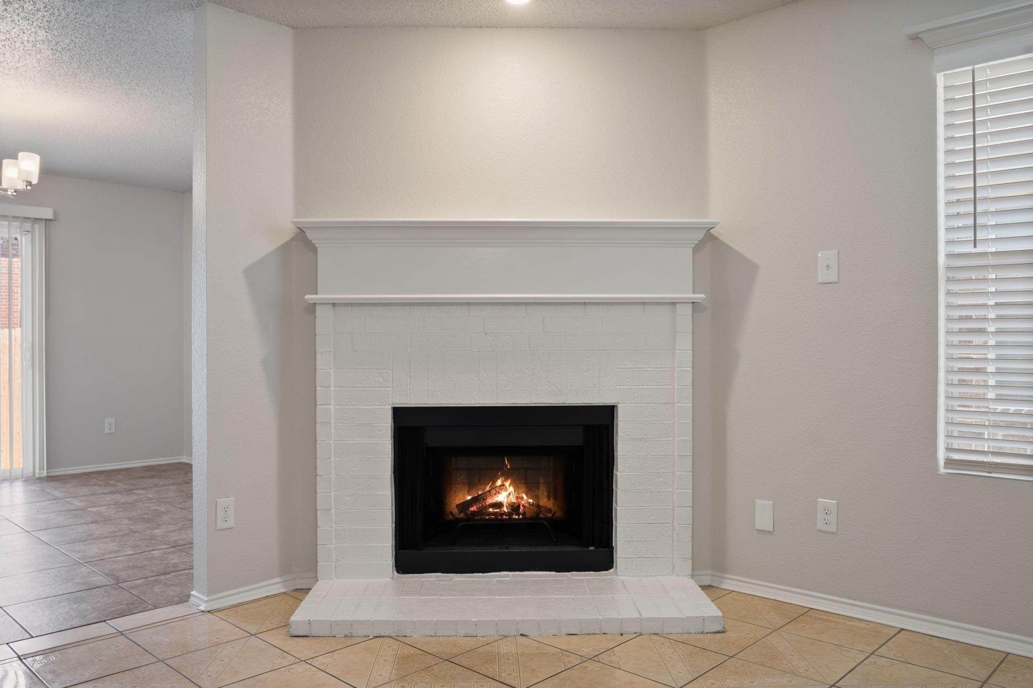 7816 Whitney Lane Fort Worth TX 76112