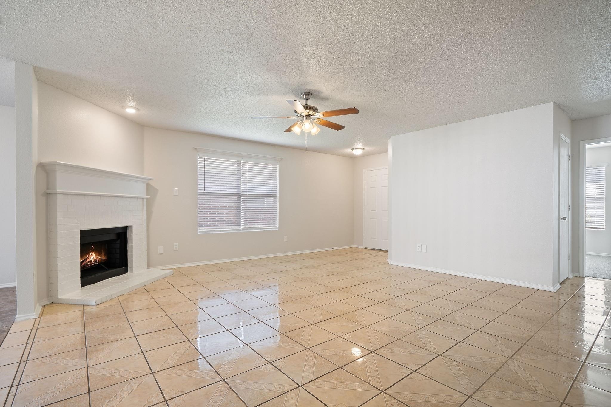 7816 Whitney Lane Fort Worth TX 76112