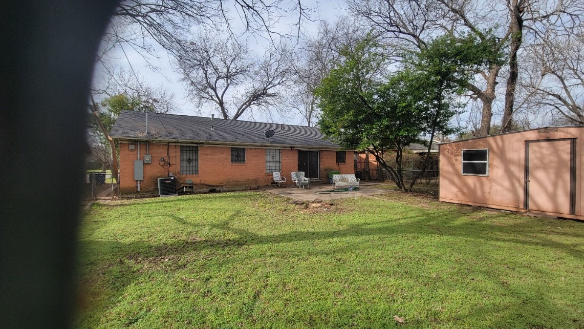 1251 E Pentagon Parkway Dallas TX 75216