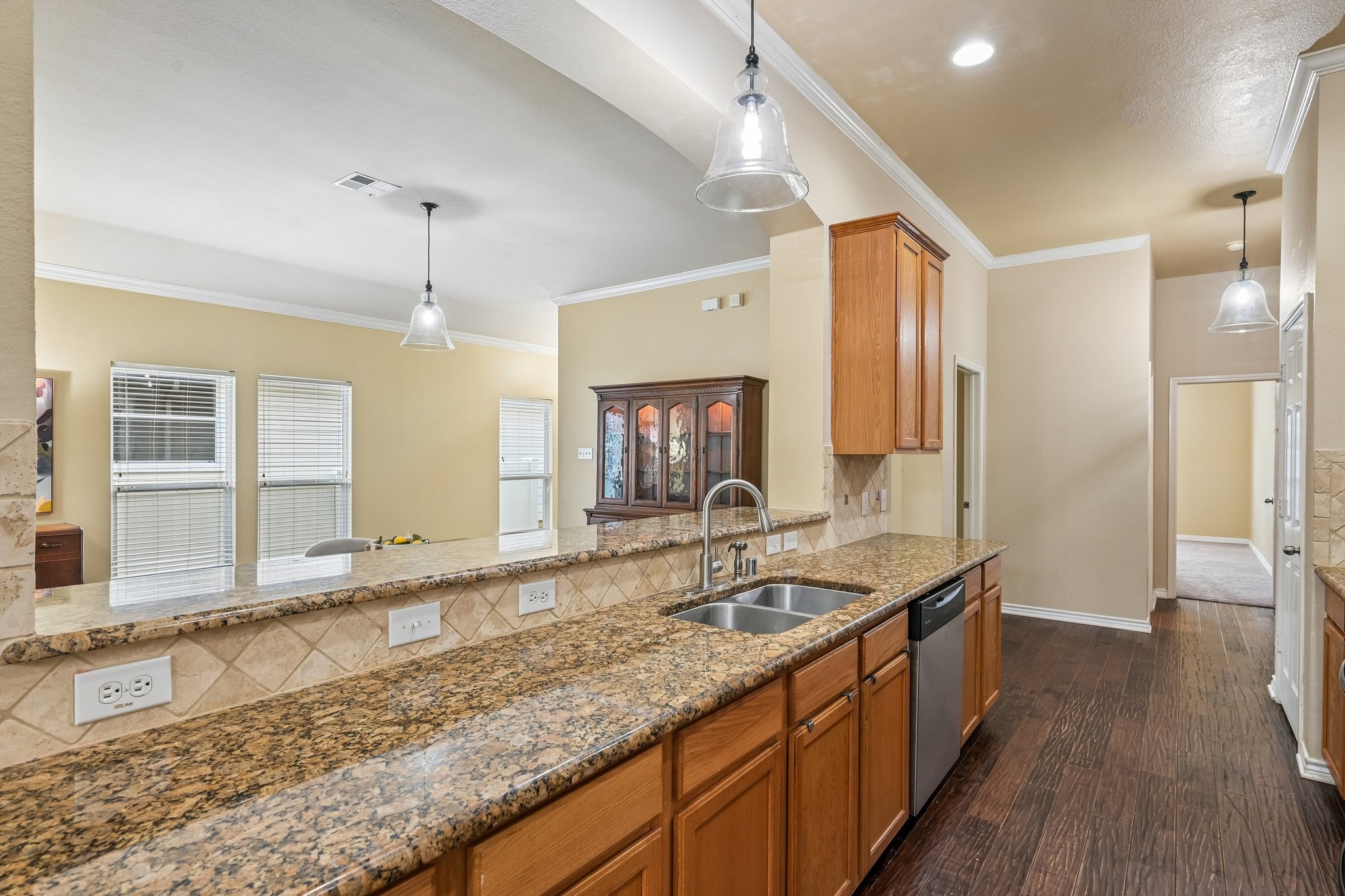1321 Stone Mountain Parkway Savannah TX 76227
