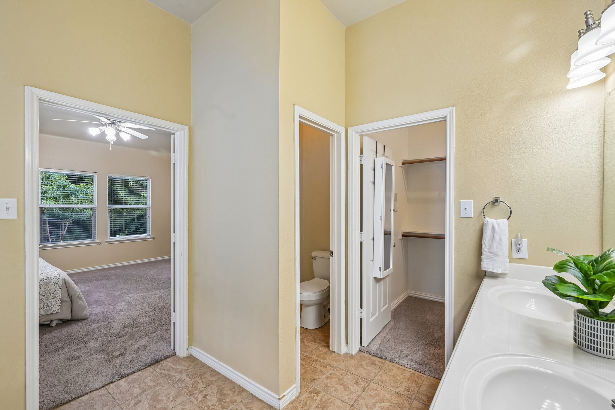 1321 Stone Mountain Parkway Savannah TX 76227