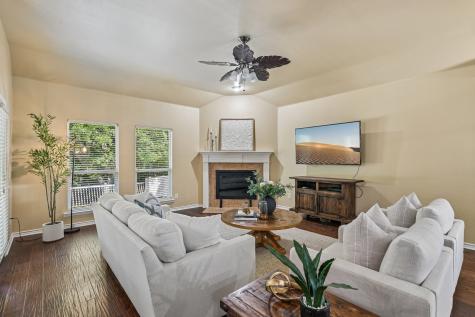 1321 Stone Mountain Parkway Savannah TX 76227