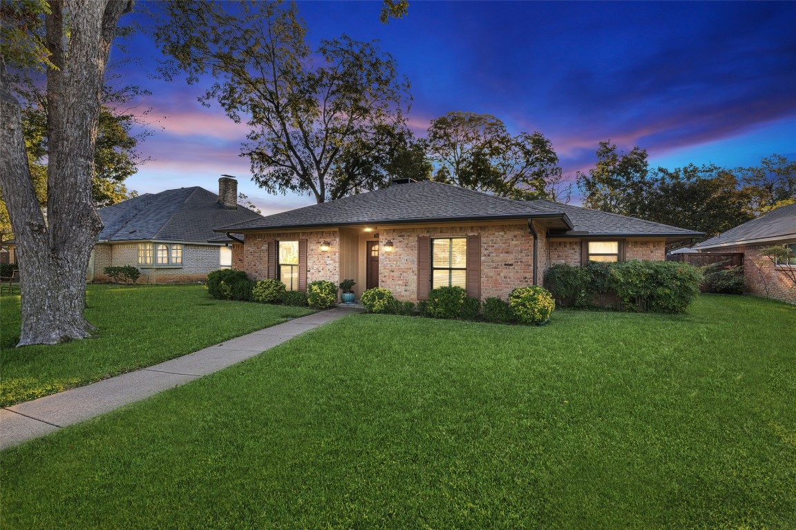 7164 Cosgrove Drive Dallas TX 75231