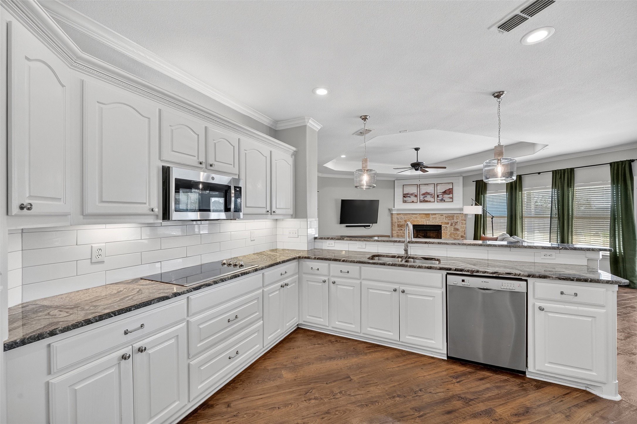 3250 Katy Kourt E Midlothian TX 76065