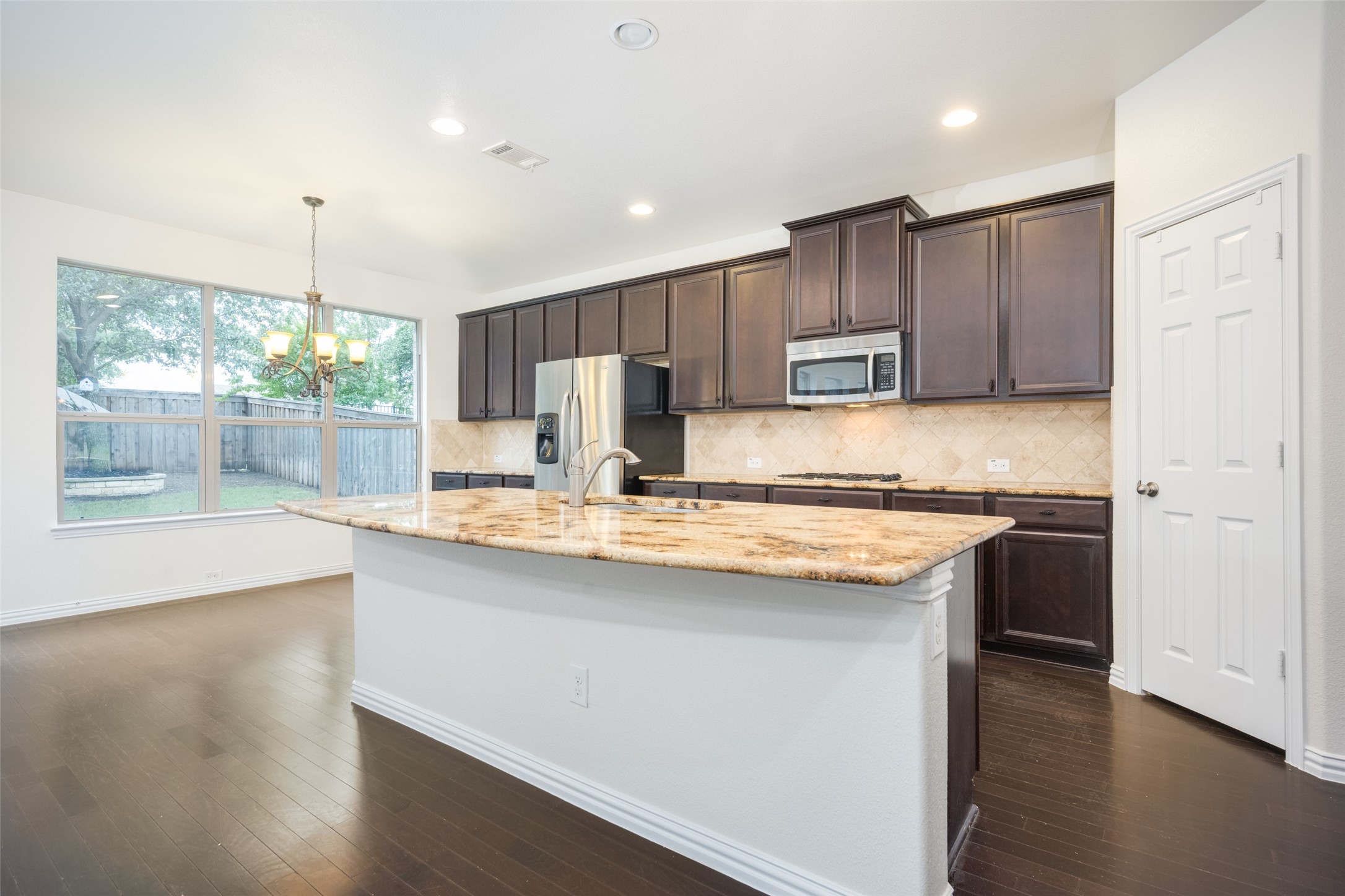 342 Manchester Drive Roanoke TX 76262