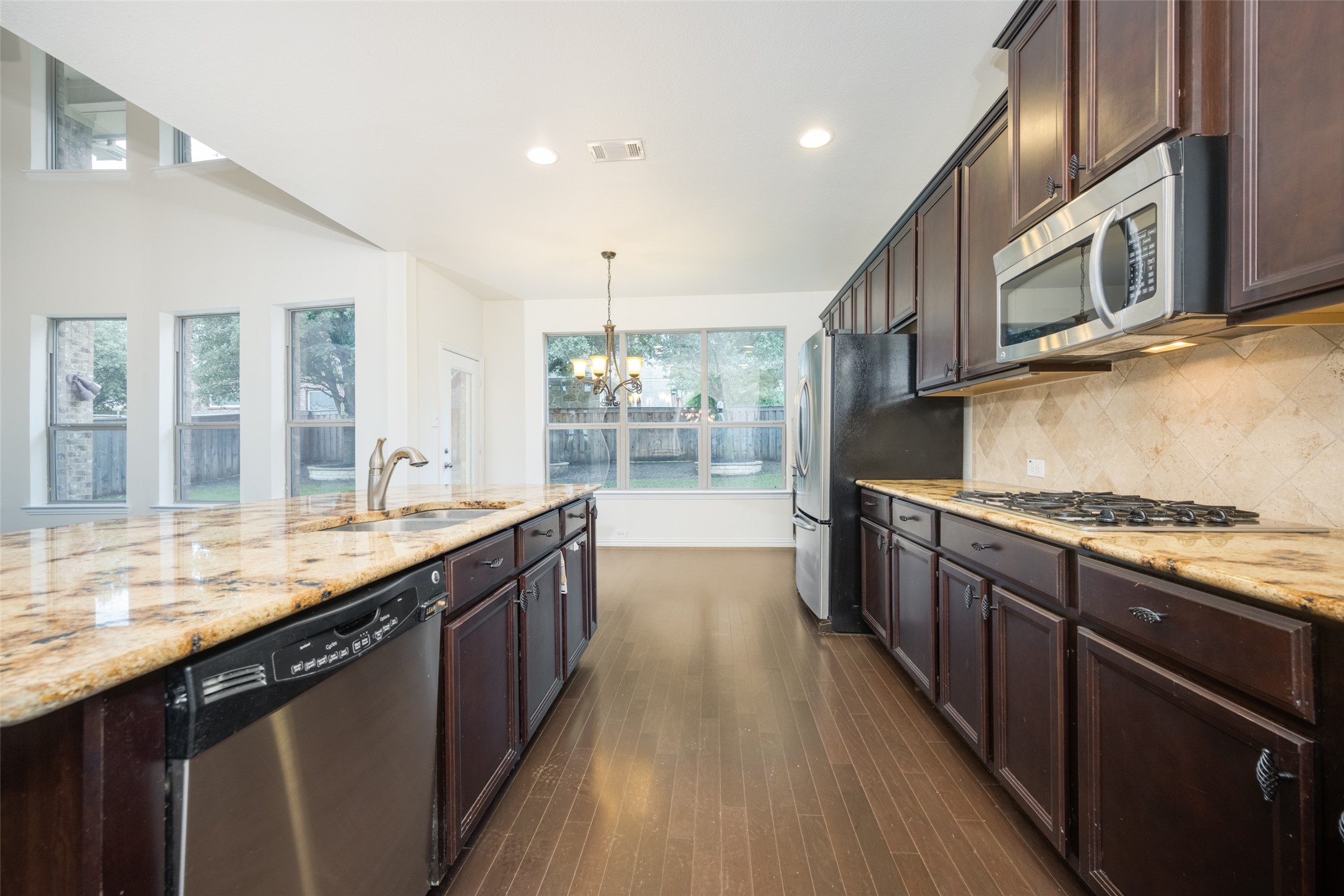 342 Manchester Drive Roanoke TX 76262
