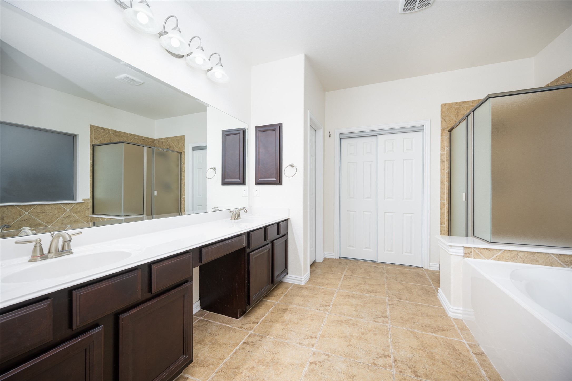 342 Manchester Drive Roanoke TX 76262