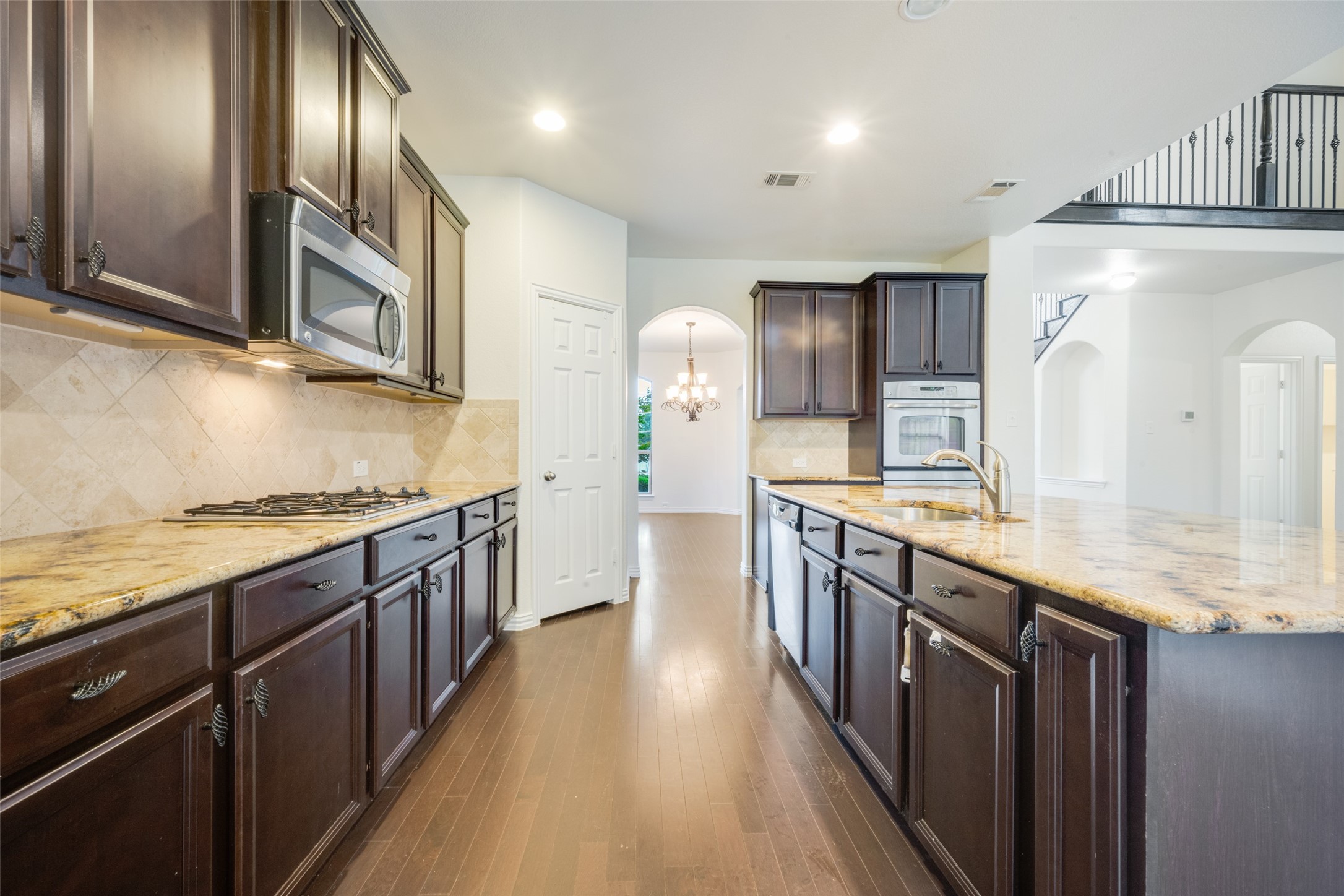 342 Manchester Drive Roanoke TX 76262