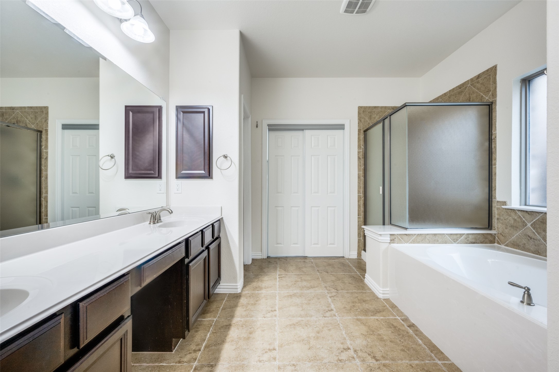 342 Manchester Drive Roanoke TX 76262