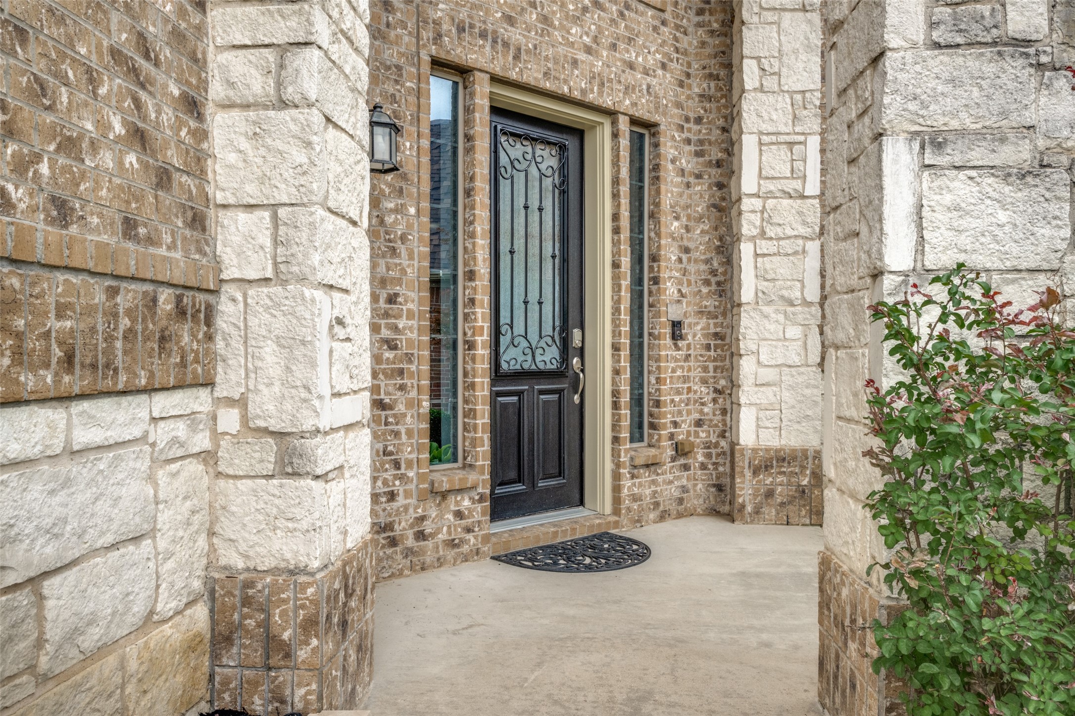 342 Manchester Drive Roanoke TX 76262