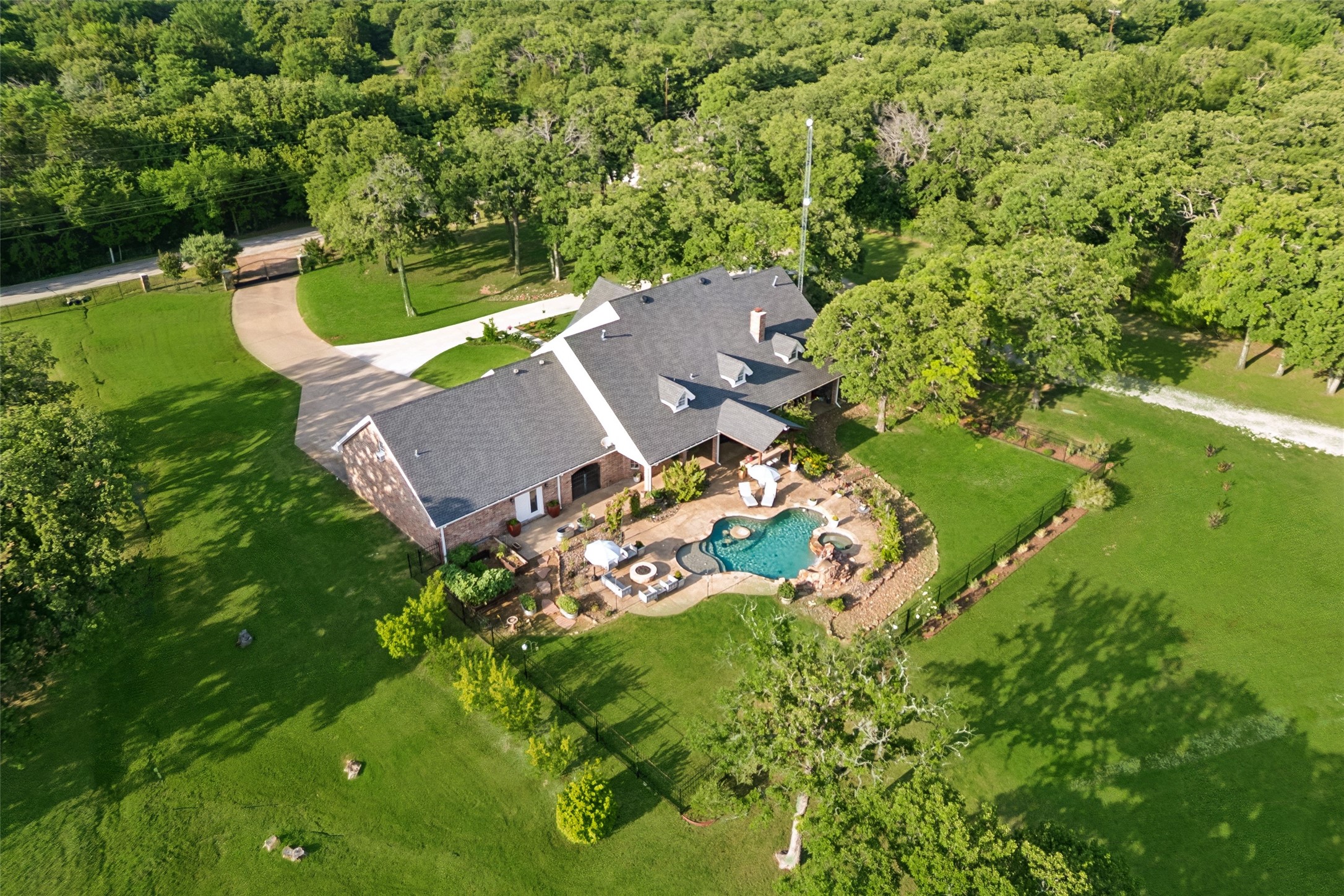12630 Merrill Road Pilot Point TX 76258