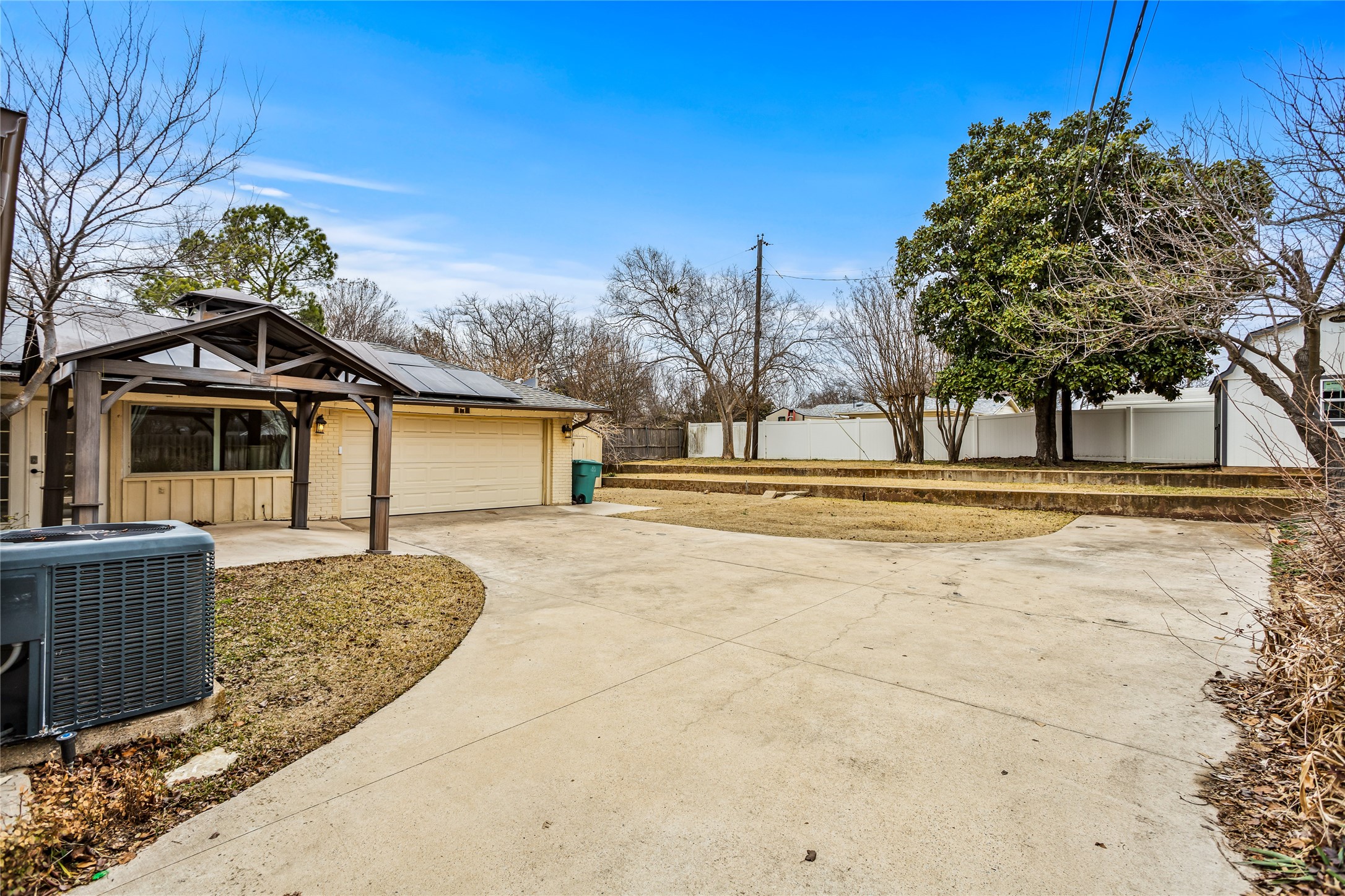 1401 Greenbrier Drive Sherman TX 75092
