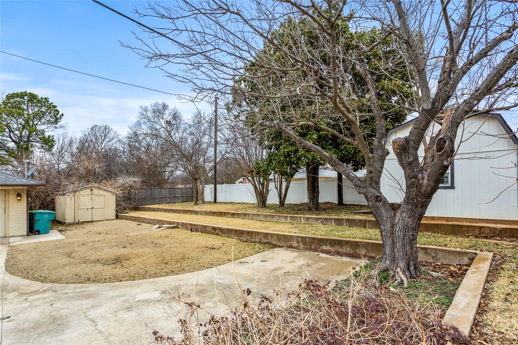 1401 Greenbrier Drive Sherman TX 75092