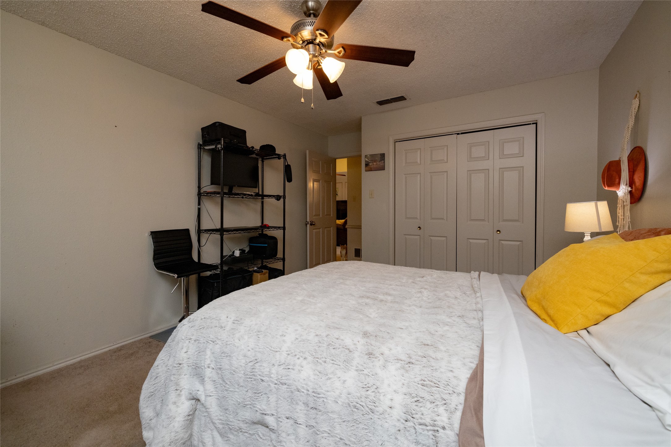 215 Mountainview Drive Hurst TX 76054