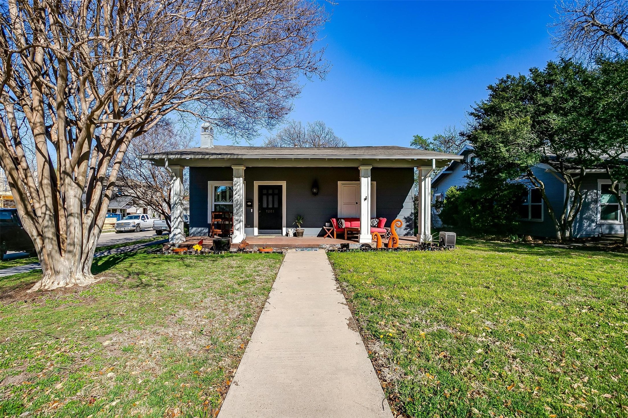 1201 Virginia Place Fort Worth TX 76107